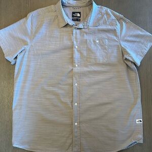 The North Face Men's Light Gray Casual Shirt